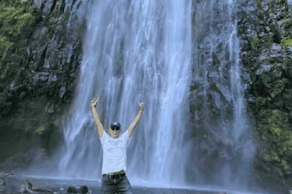 Napuru Waterfall Expedition